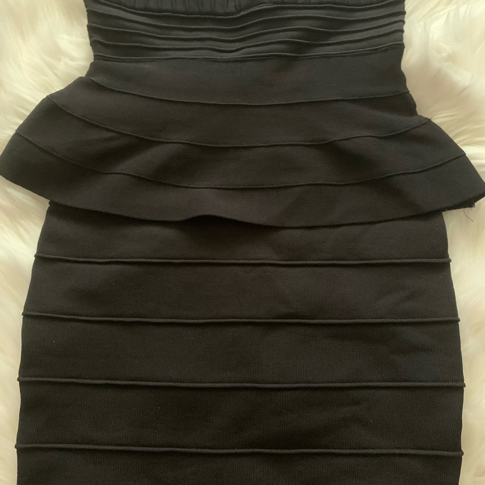 NASTY GAL BLACK PEPLUM DRESS - Picture 4 of 5